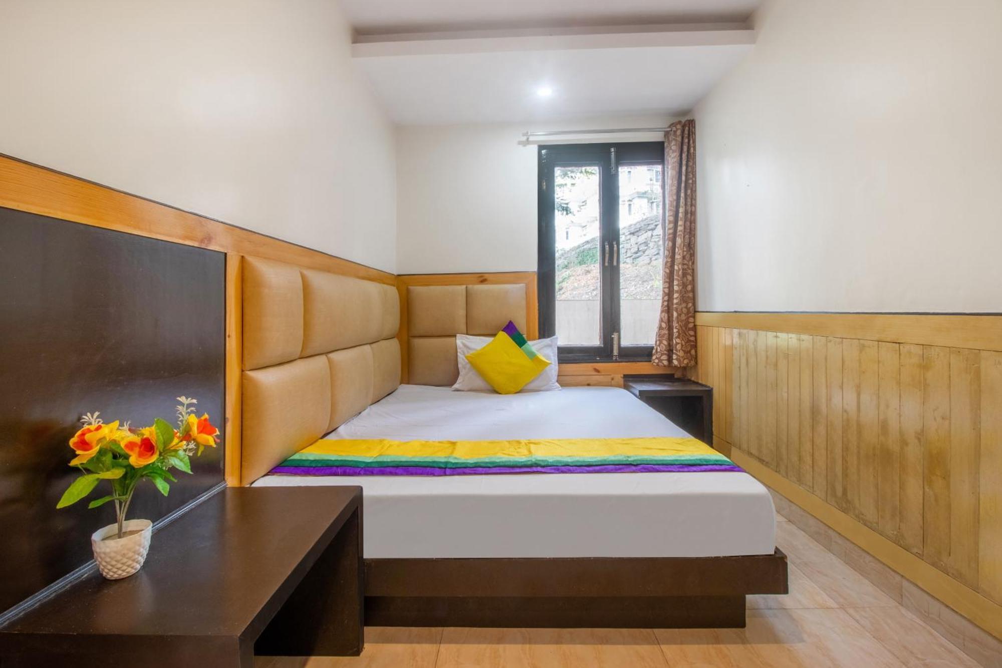 Itsy Hotels Avantika With Forest View Shimla Buitenkant foto