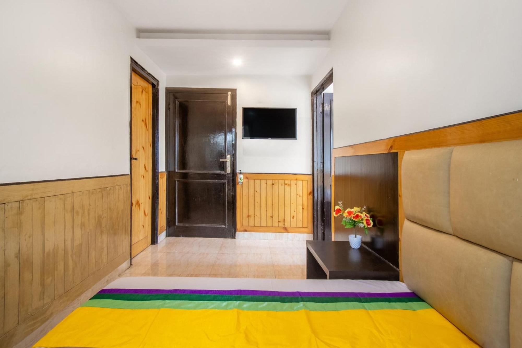 Itsy Hotels Avantika With Forest View Shimla Buitenkant foto