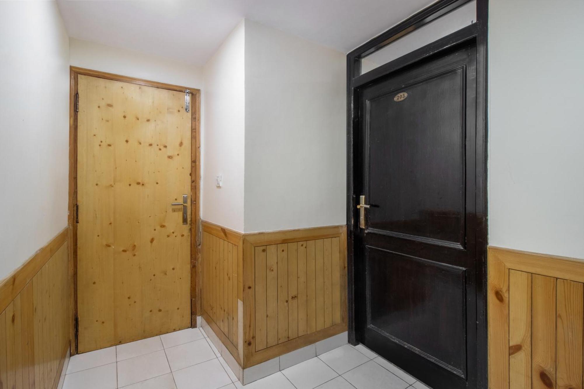 Itsy Hotels Avantika With Forest View Shimla Buitenkant foto