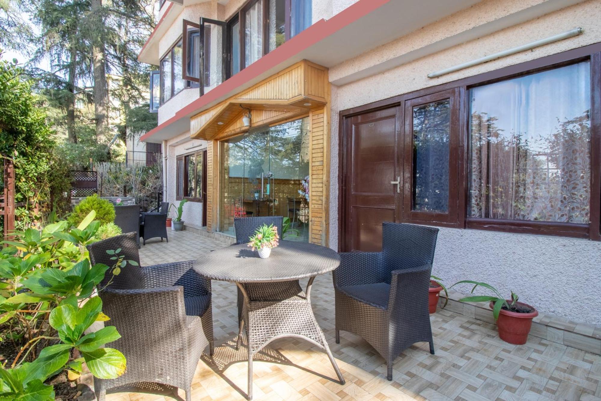 Itsy Hotels Avantika With Forest View Shimla Buitenkant foto
