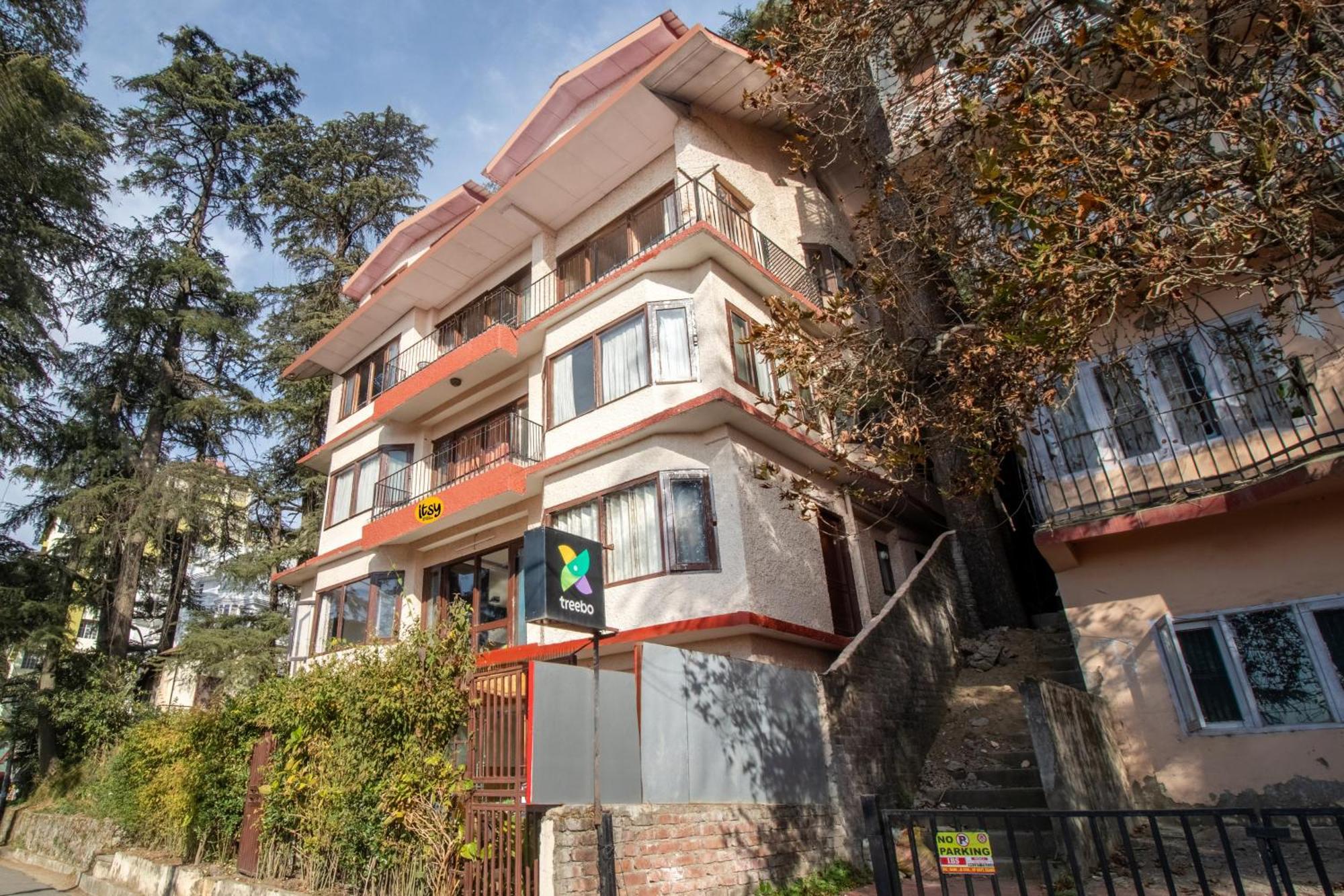 Itsy Hotels Avantika With Forest View Shimla Buitenkant foto
